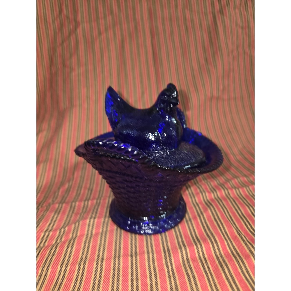 Westmoreland Glass Cobalt Blue Hen on Nest Covered Vintage Farmhouse Decor